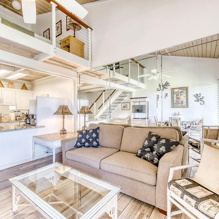 Mahina Surf III Villa Kahana Oda fotoğraf